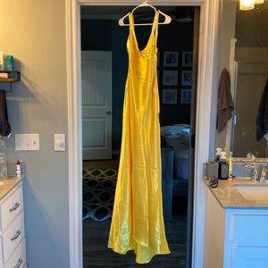 Lulu yellow dress